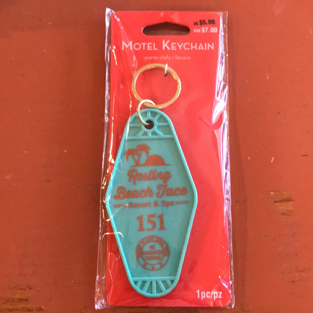2 Motel Keychains